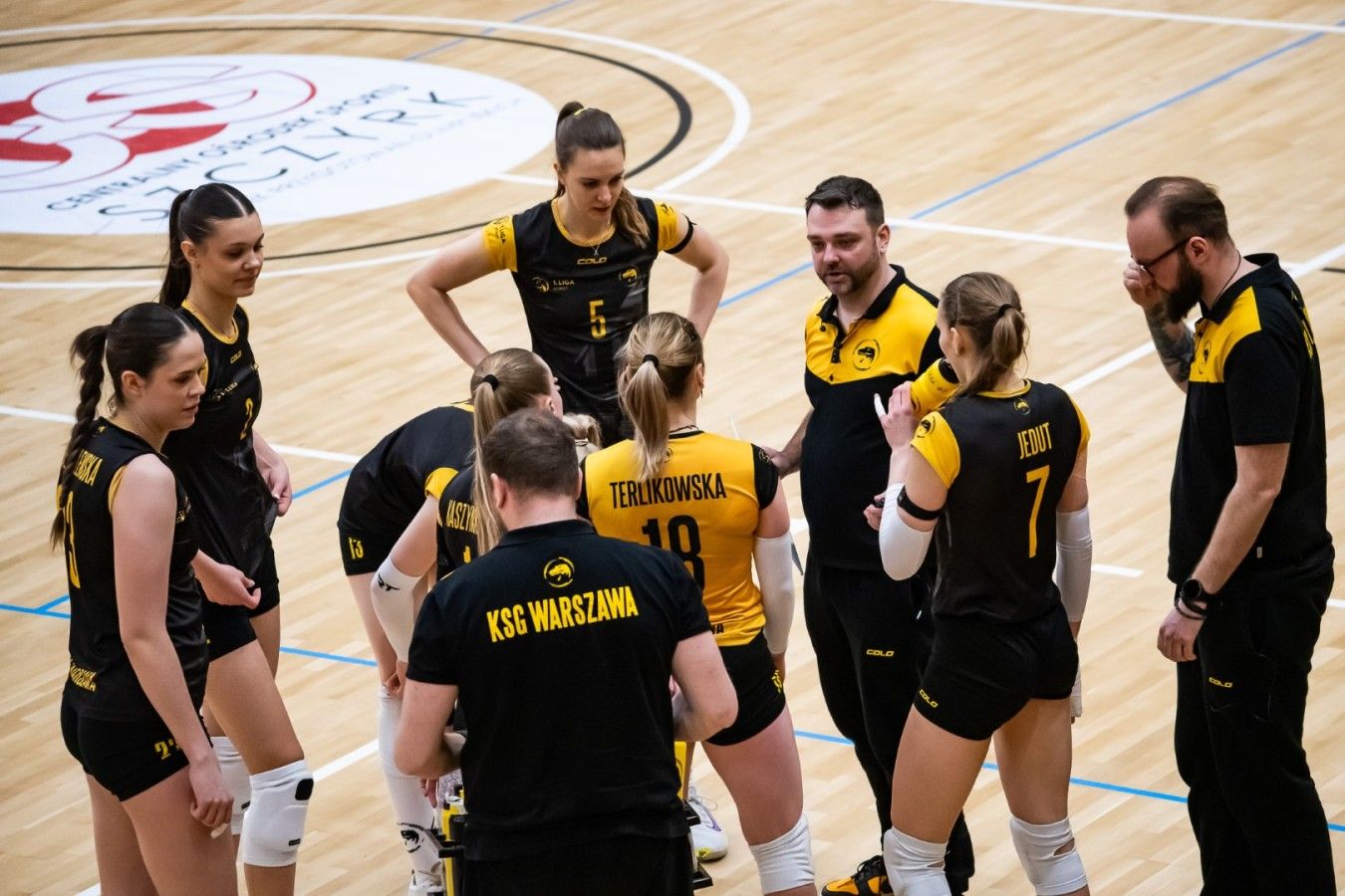 I Liga Kobiet: wygrane faworytek