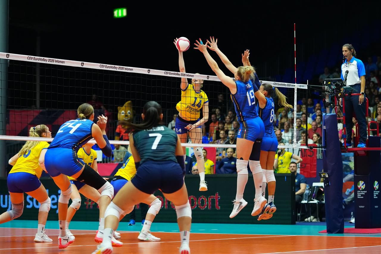 ME w siatkówce kobiet: Serbia i Włochy w półfinale