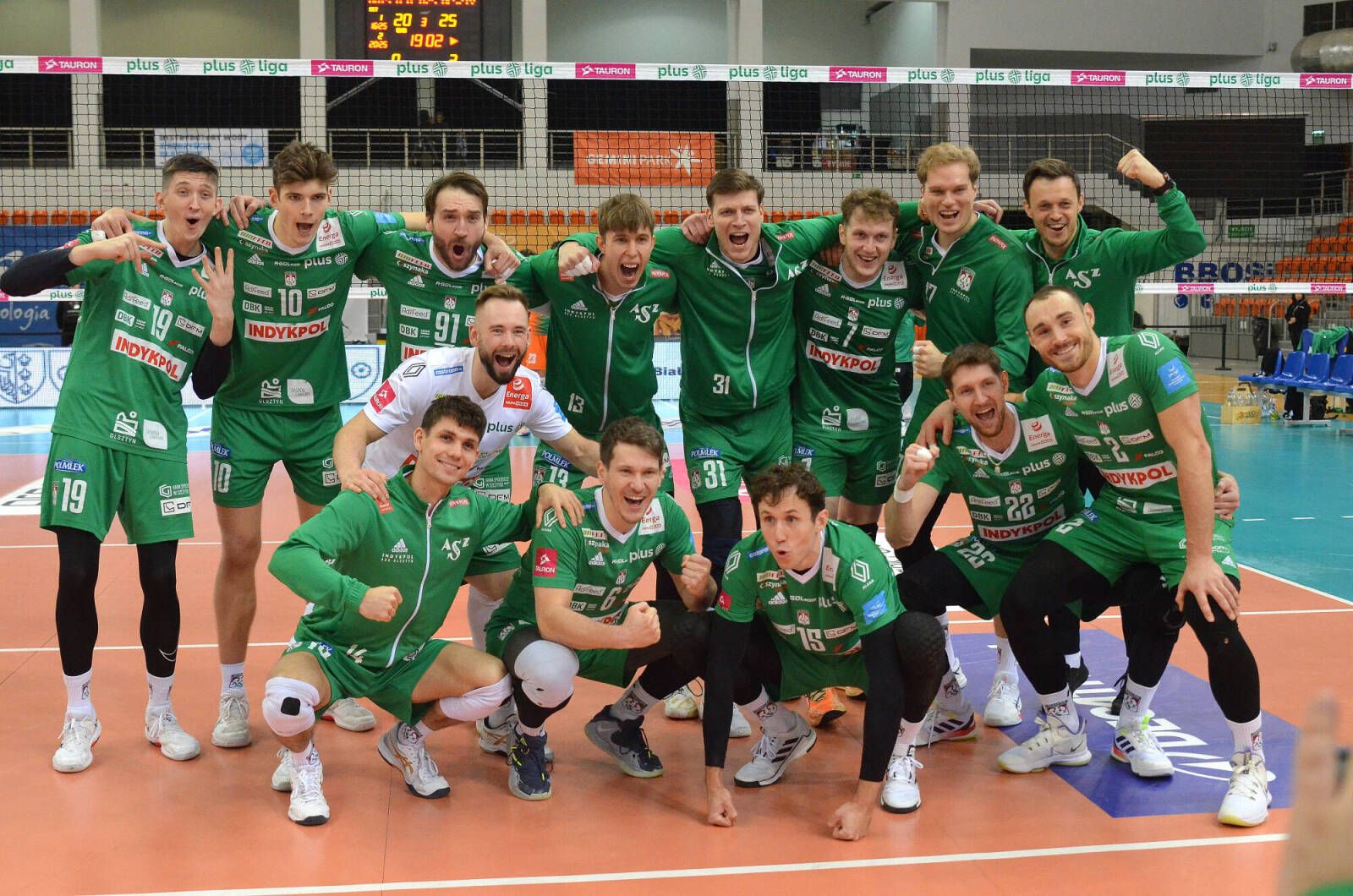 Znamy dwóch półfinalistów TAURON Pucharu Polski siatkarzy