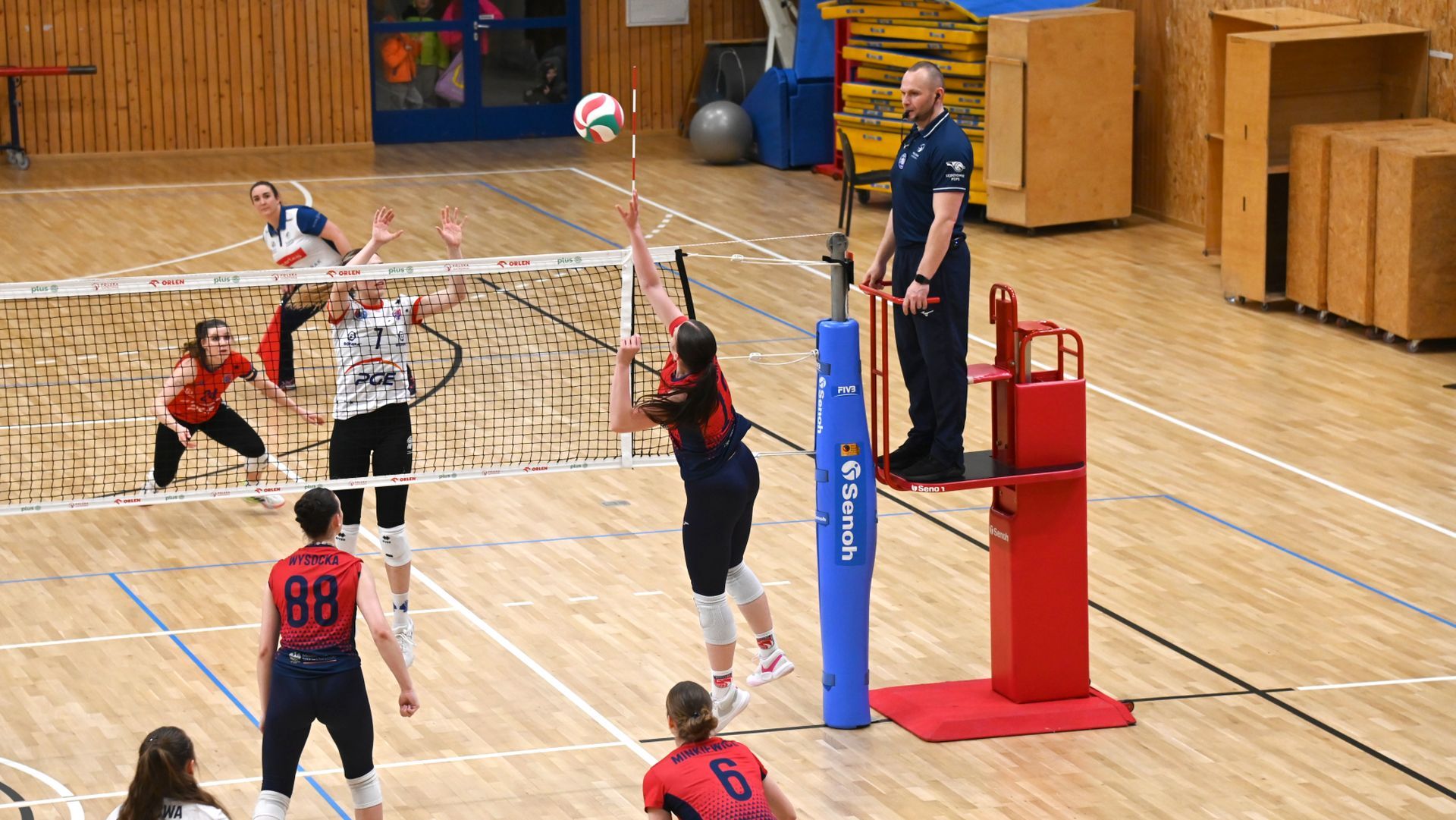 1LK: SMS PZPS Szczyrk od przegranego seta do pewnego zwycięstwa