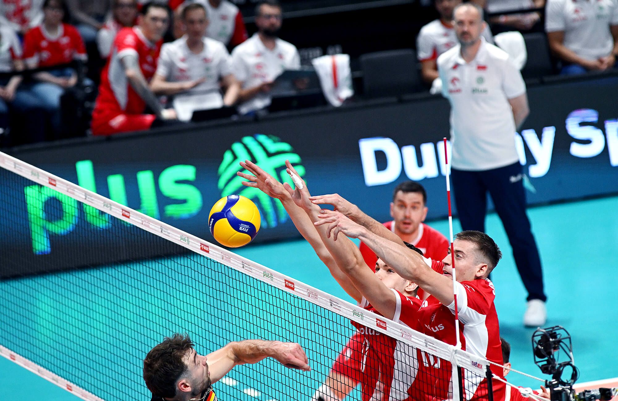 Plus kontynuuje grę z Polską Siatkówką.  Umowa sponsoringowa przedłużona na kolejne 4 lata