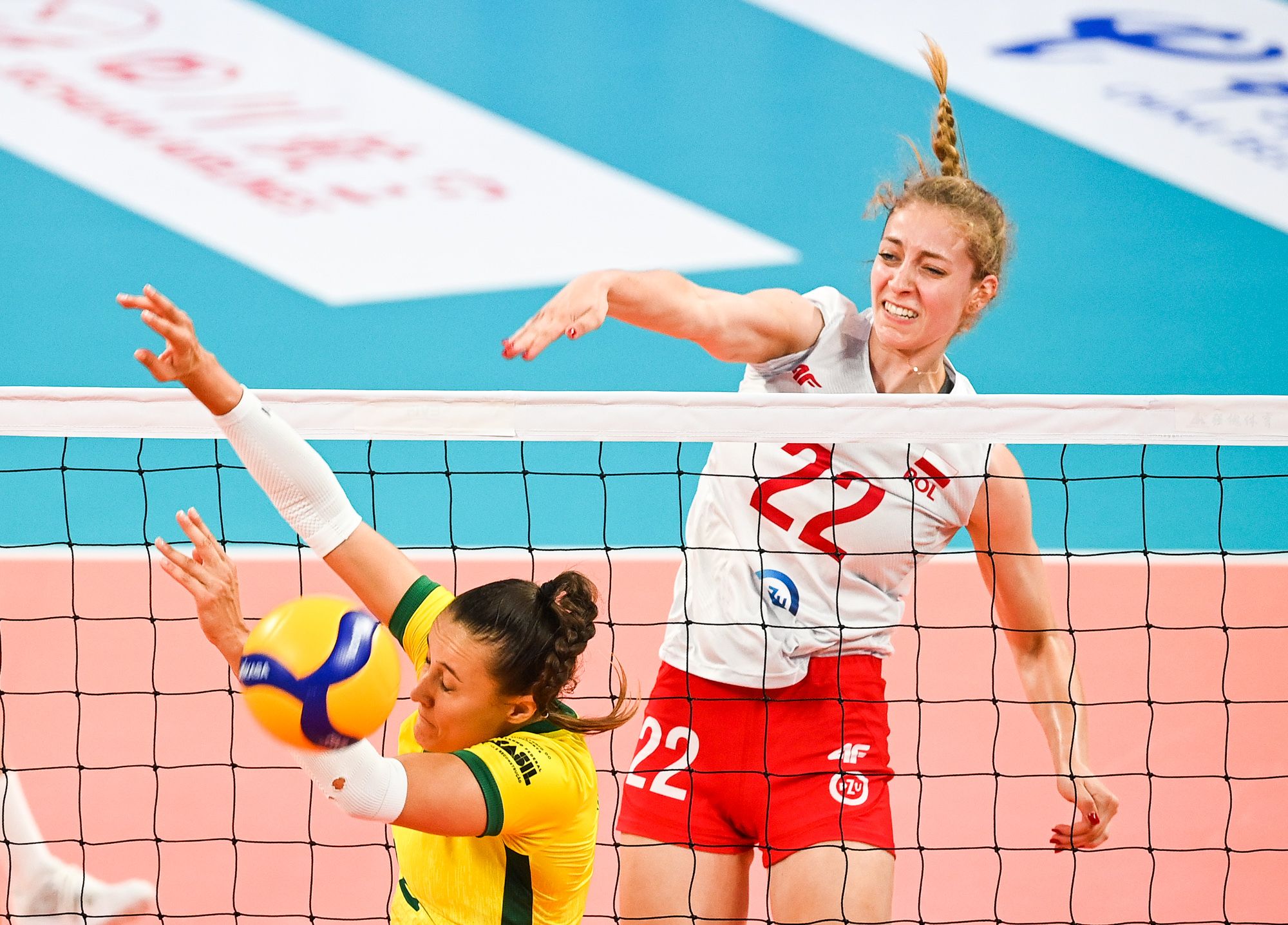 Polscy sportowcy studenci ruszają po medale uniwersjady.