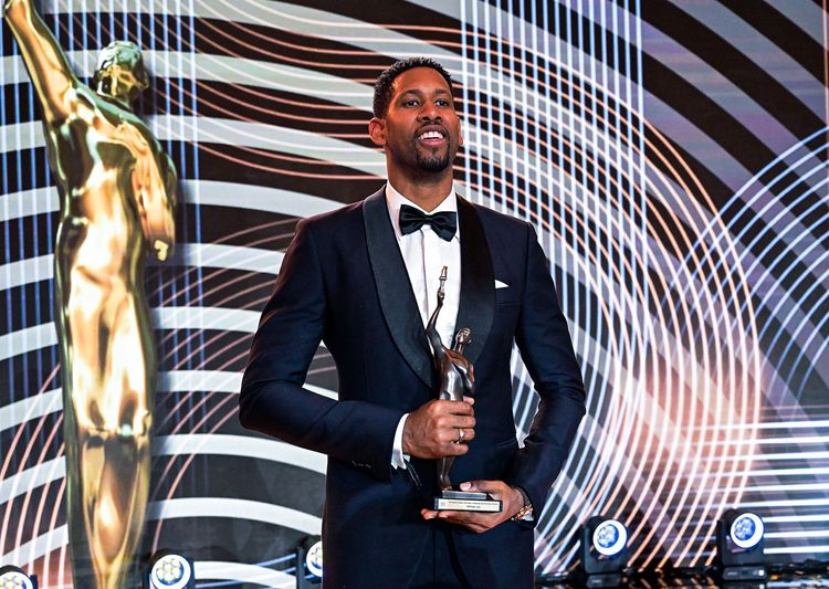 /uploads/01_2025_GALA_MS_8_de15752394.jpg /uploads/01_2025_GALA_MS_8_de15752394.jpg