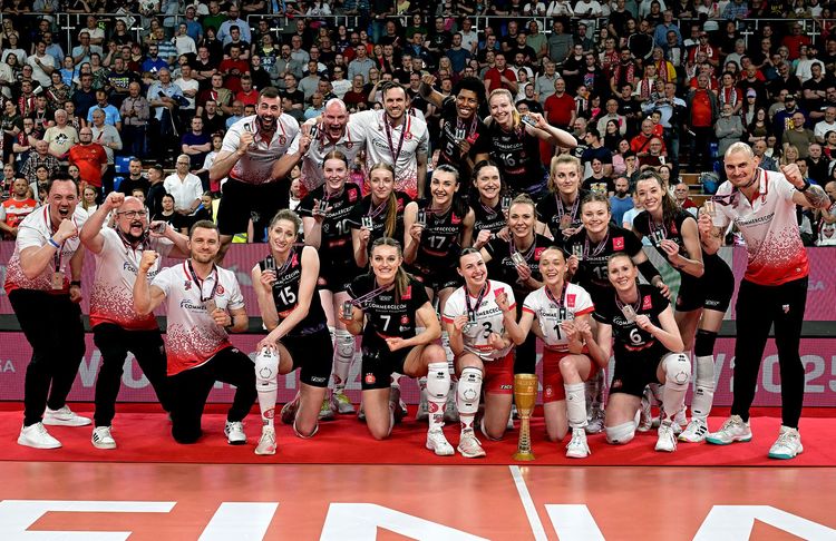 /uploads/04_2025_FINAL_TAURON_8_8f774f4fe1.jpg /uploads/04_2025_FINAL_TAURON_8_8f774f4fe1.jpg