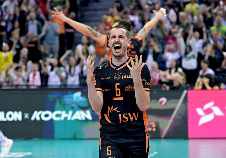 /uploads/04_2025_PP_MEN_11_979a895c35.jpg /uploads/04_2025_PP_MEN_11_979a895c35.jpg