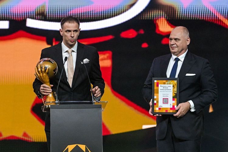 /uploads/05_2025_GALA_PLS_8_6bb9959710.jpg /uploads/05_2025_GALA_PLS_8_6bb9959710.jpg