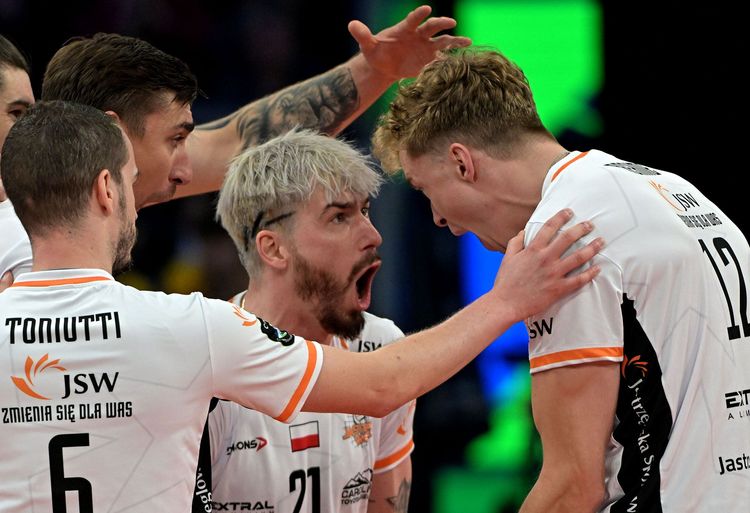 /uploads/05_2025_l_LM_LODZ_13_f0543369e5.jpg /uploads/05_2025_l_LM_LODZ_13_f0543369e5.jpg