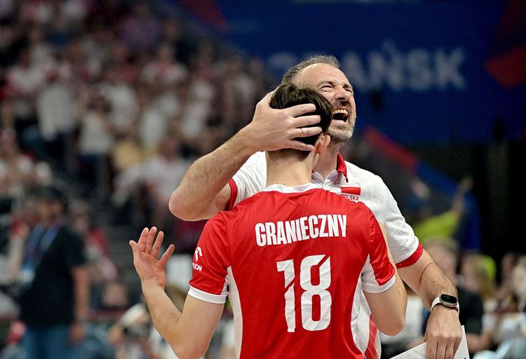 /uploads/07_2025_VNL_GD_7_7527abe3d2.jpg /uploads/07_2025_VNL_GD_7_7527abe3d2.jpg