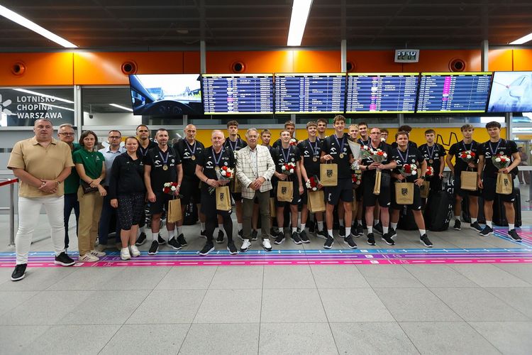 Polscy siatkarze pokazali klasę. Mistrzowie Europy już w kraju