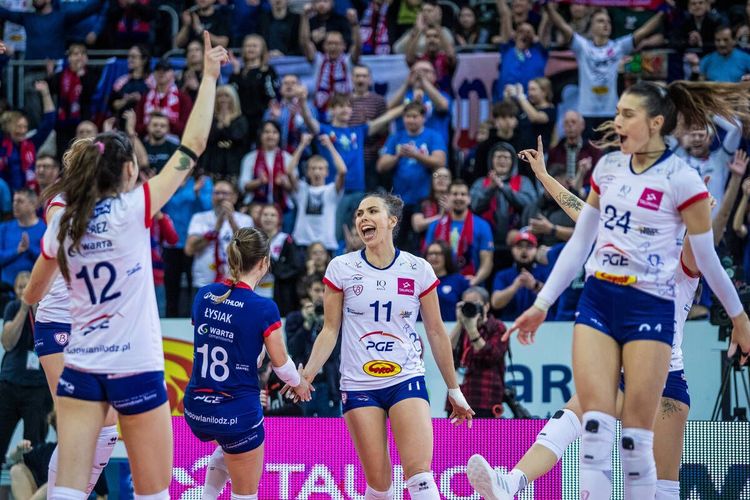 TAURON Liga: ŁKS Commercecon - PGE Budowlani 0:3 w derbach Łodzi