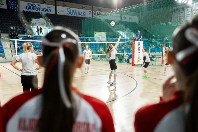 XXXI OOM w sportach halowych, turniej dziewcząt. Śląskie i Łódzkie w finale