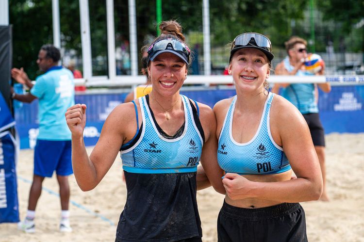 Siatkarki plażowe są już w ćwierćfinale uniwersjady