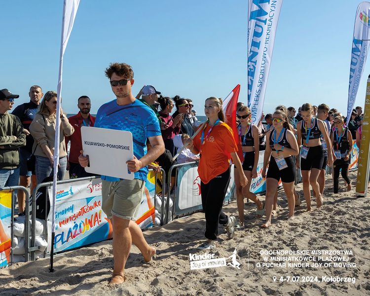 /uploads/KINDER_FINAL_PLAZOWKA_2024_FB_1200x960_61_1_6e118a3fea.jpg