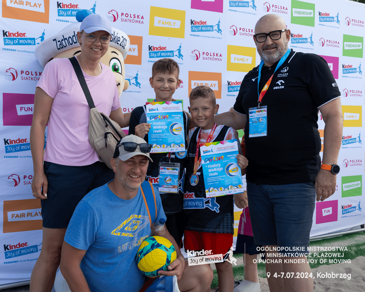 /uploads/KINDER_JOM_SIATKOWKA_PLAZOWA_2024_FINALISCI_113_b3d99a99b3.png