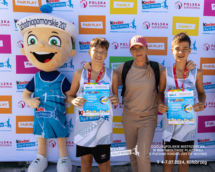/uploads/KINDER_JOM_SIATKOWKA_PLAZOWA_2024_FINALISCI_164_1_a5ba86d7ca.png