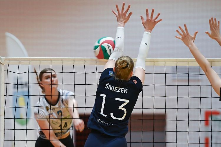 1LK: MKS COPCO ze zwycięstwem, Solna Wieliczka z cennym punktem