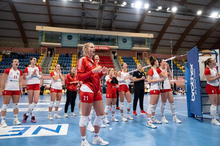 1LK: Pewne zwycięstwo kaliszanek nad Solną