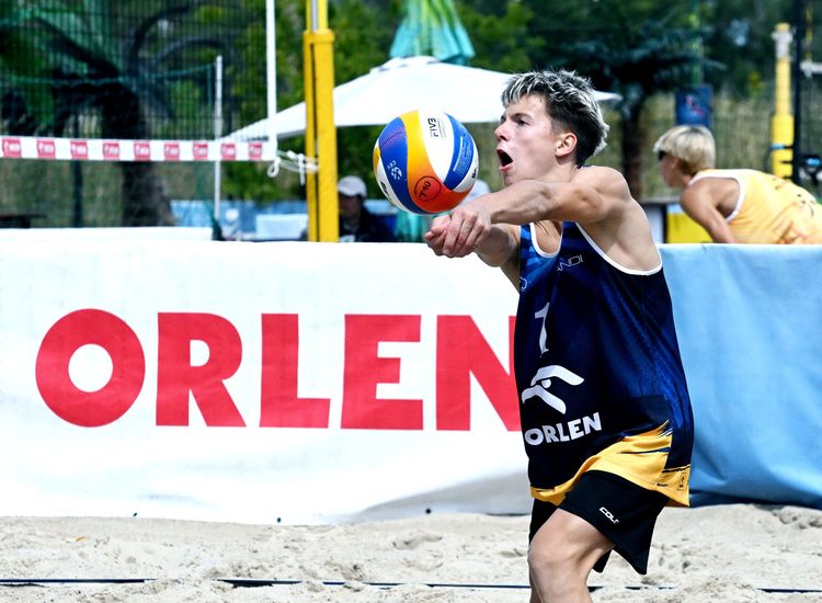 ORLEN Finał Mistrzostw Polski w Siatkówce Plażowej Młodzików – dzień 1.