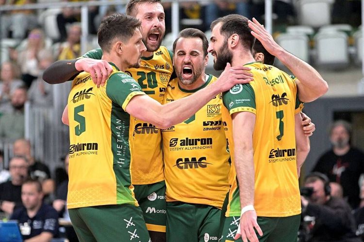 PlusLiga: Zawiercie wygrywa, wyścig o złoto wciąż trwa