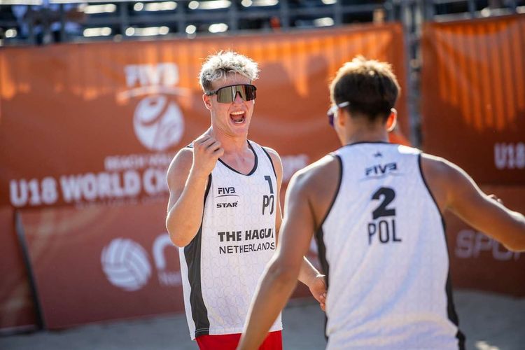 MŚ U18 w siatkówce plażowej: Robak/Gliszczyński w półfinale!